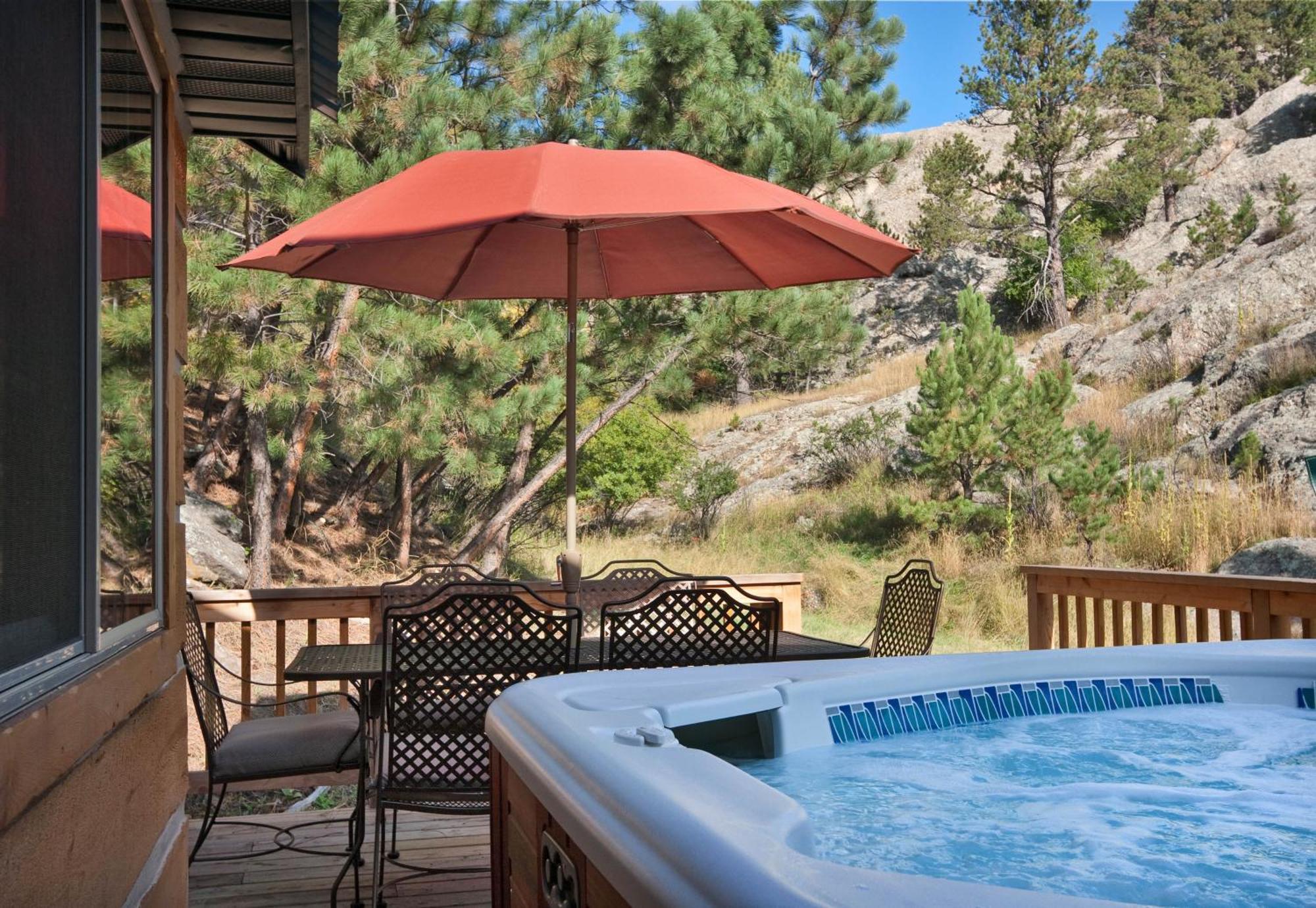 Rock Crest Lodge & Cabins Custer Kültér fotó