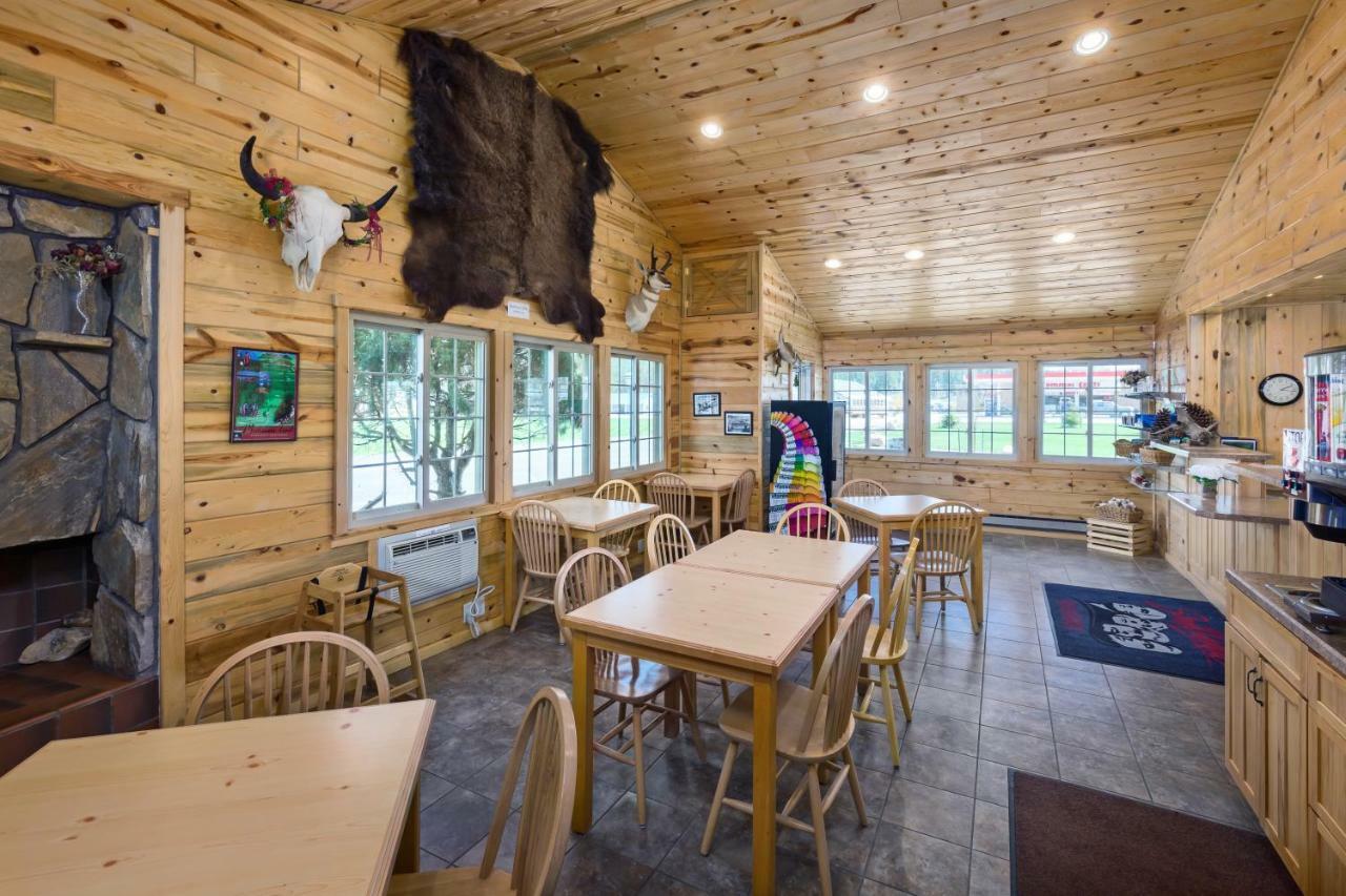 Rock Crest Lodge & Cabins Custer Kültér fotó