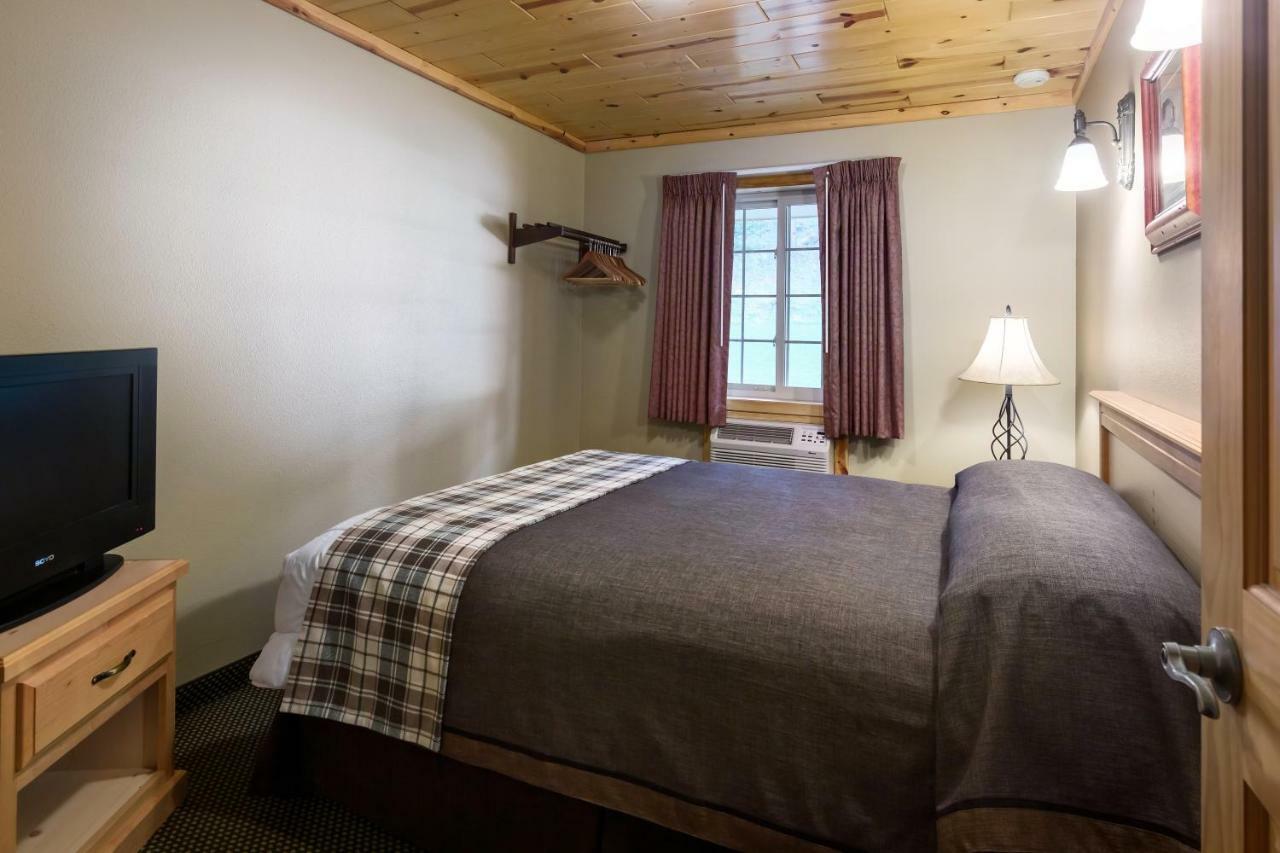 Rock Crest Lodge & Cabins Custer Kültér fotó