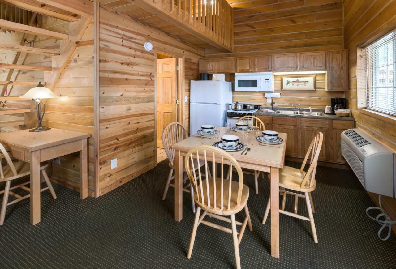 Rock Crest Lodge & Cabins Custer Kültér fotó