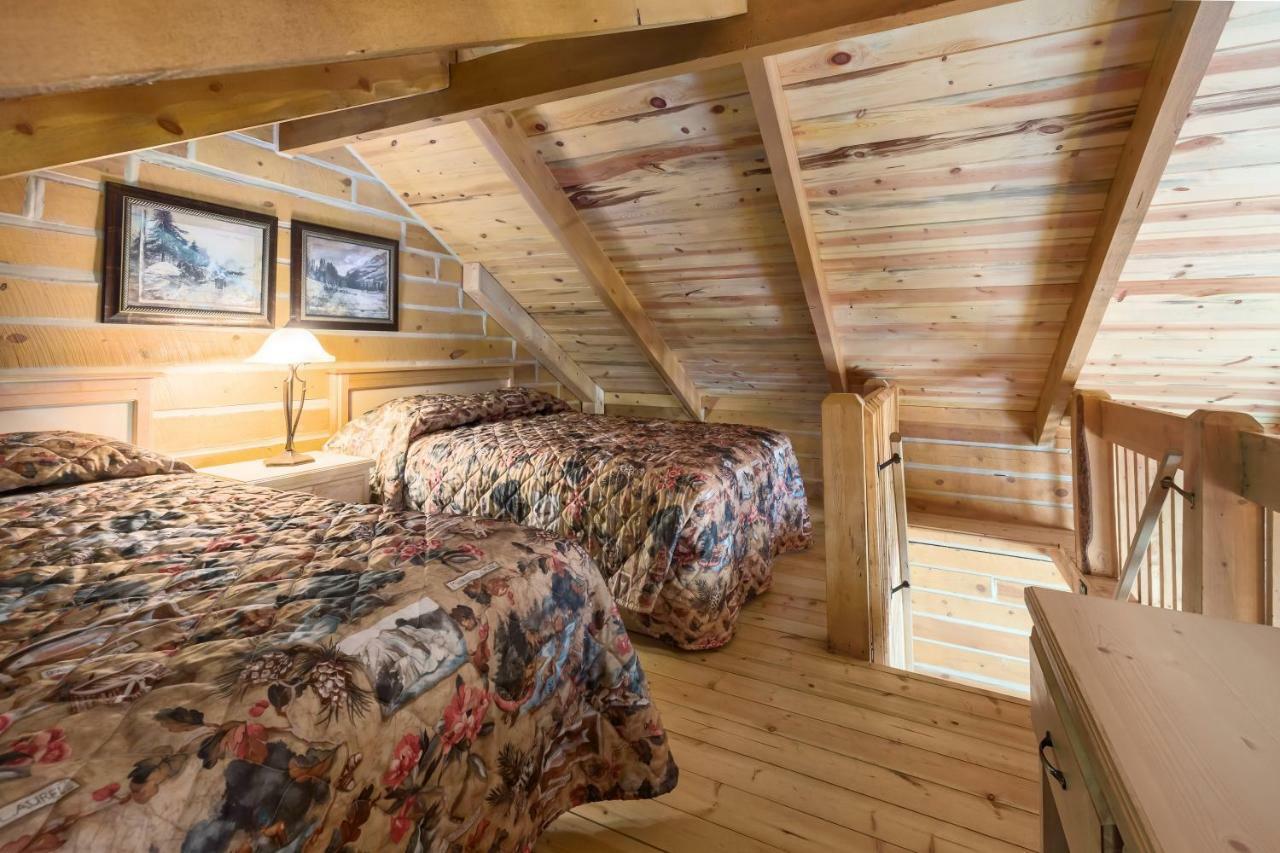 Rock Crest Lodge & Cabins Custer Kültér fotó